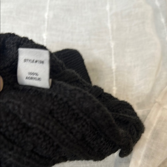 Black Cable Knit Beanie by Richardson Tagged "Basic" on Front of Toboggan NWOT - Picture 6 of 6